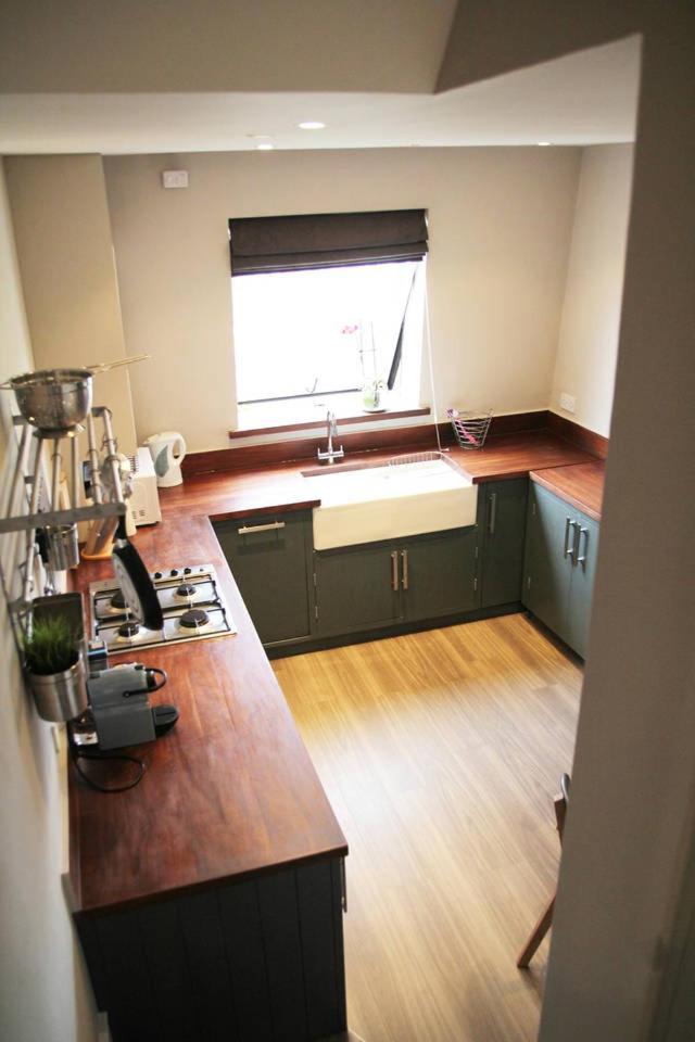 Guestready - Quaint English Flat Near Portobello Лондон Экстерьер фото
