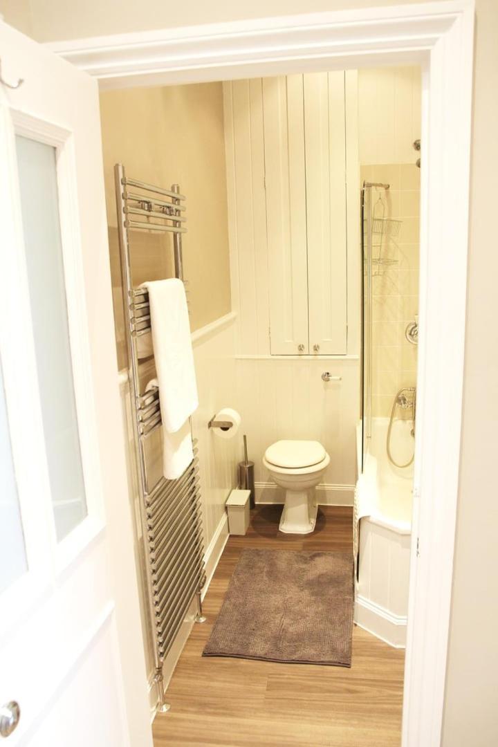 Guestready - Quaint English Flat Near Portobello Лондон Экстерьер фото