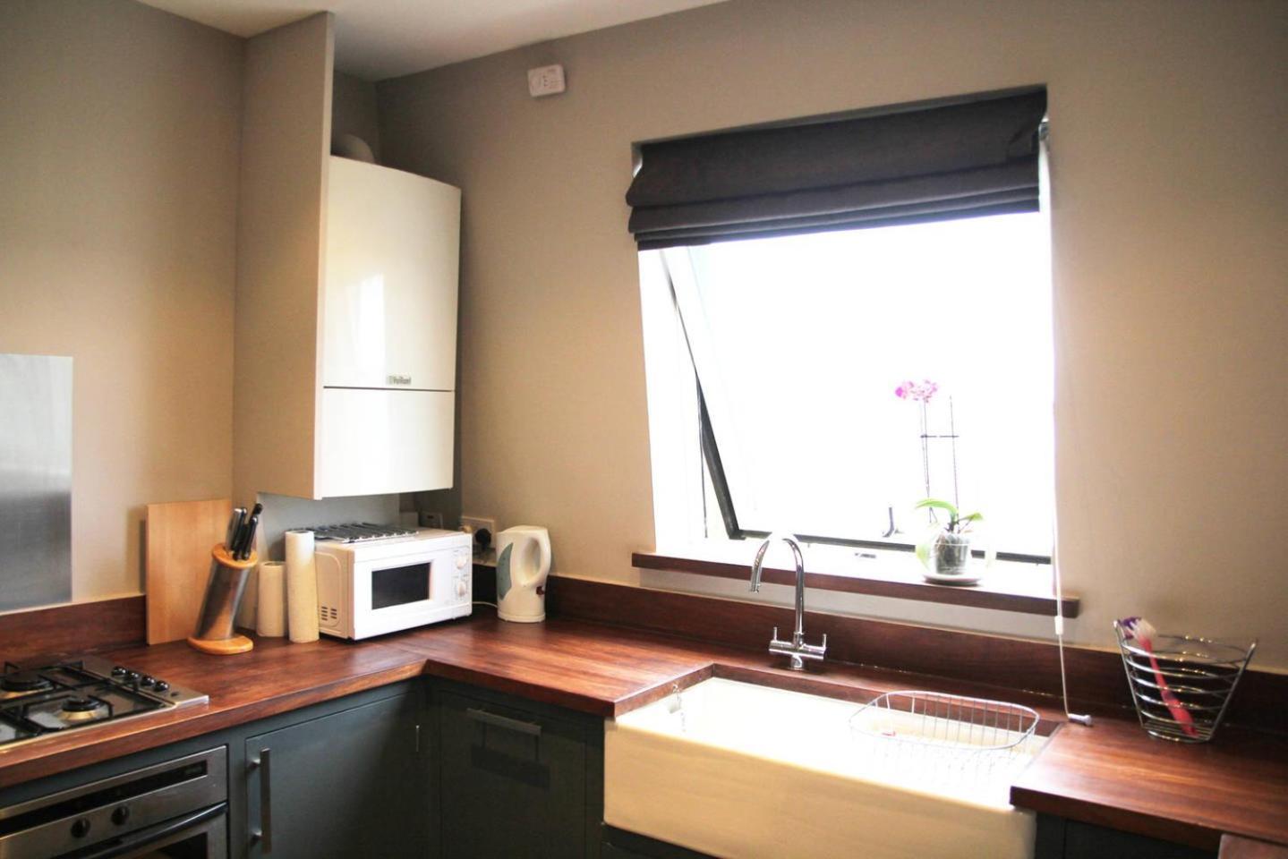 Guestready - Quaint English Flat Near Portobello Лондон Экстерьер фото